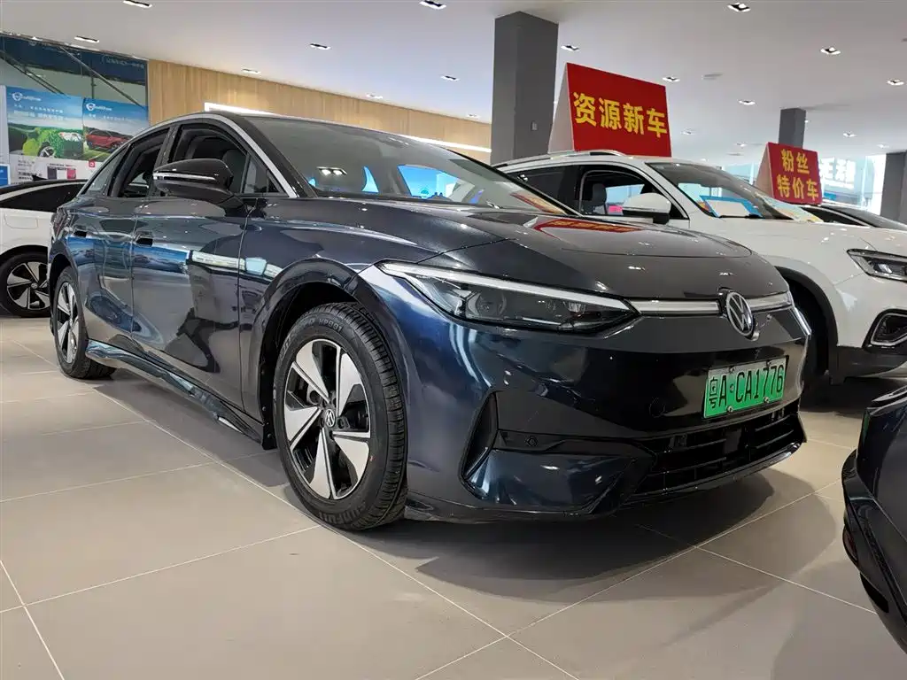 VOLKSWAGEN ID.7 VIZZION