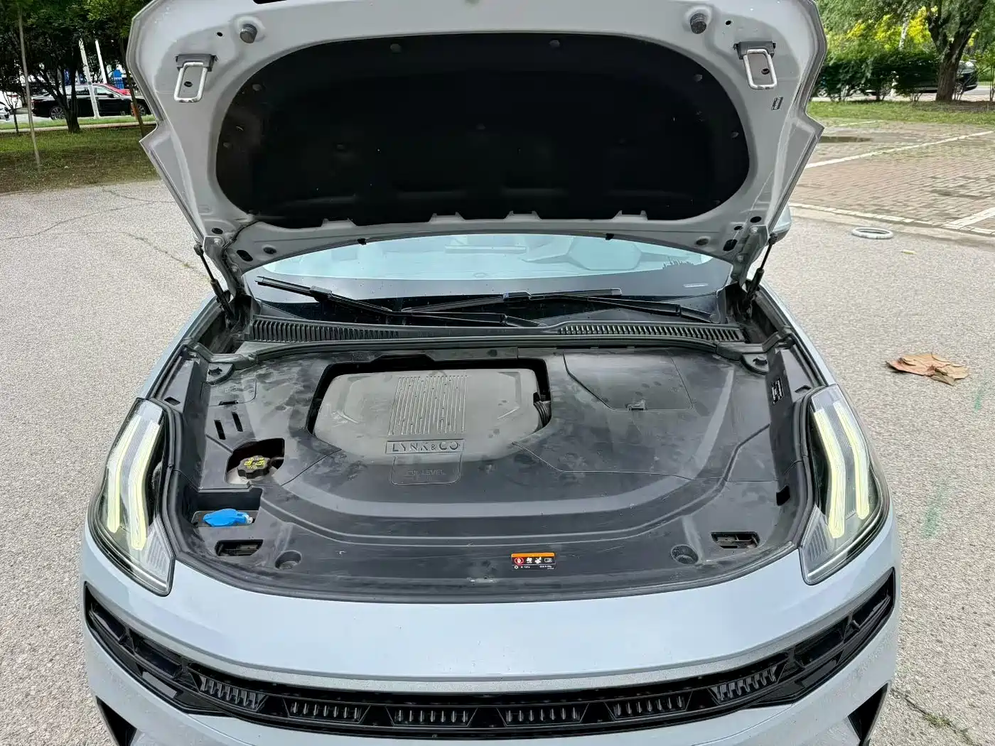 Lynk & Co 06 EM-P 2022 PHEV 84KM Range Pro фото 9