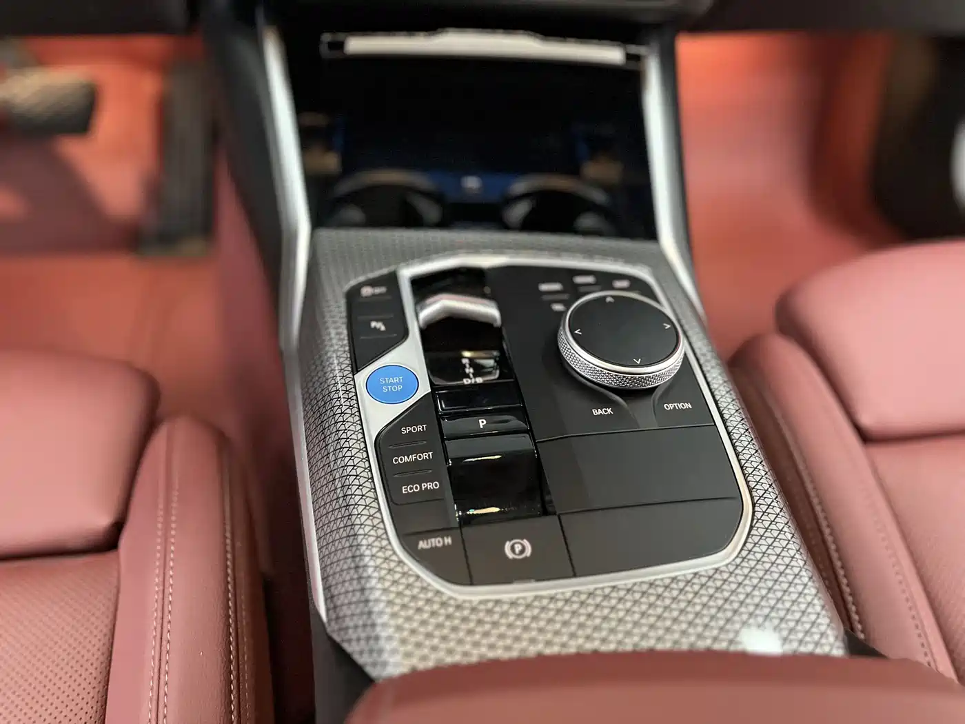 BMW i3 2024 eDrive 35 L фото 9