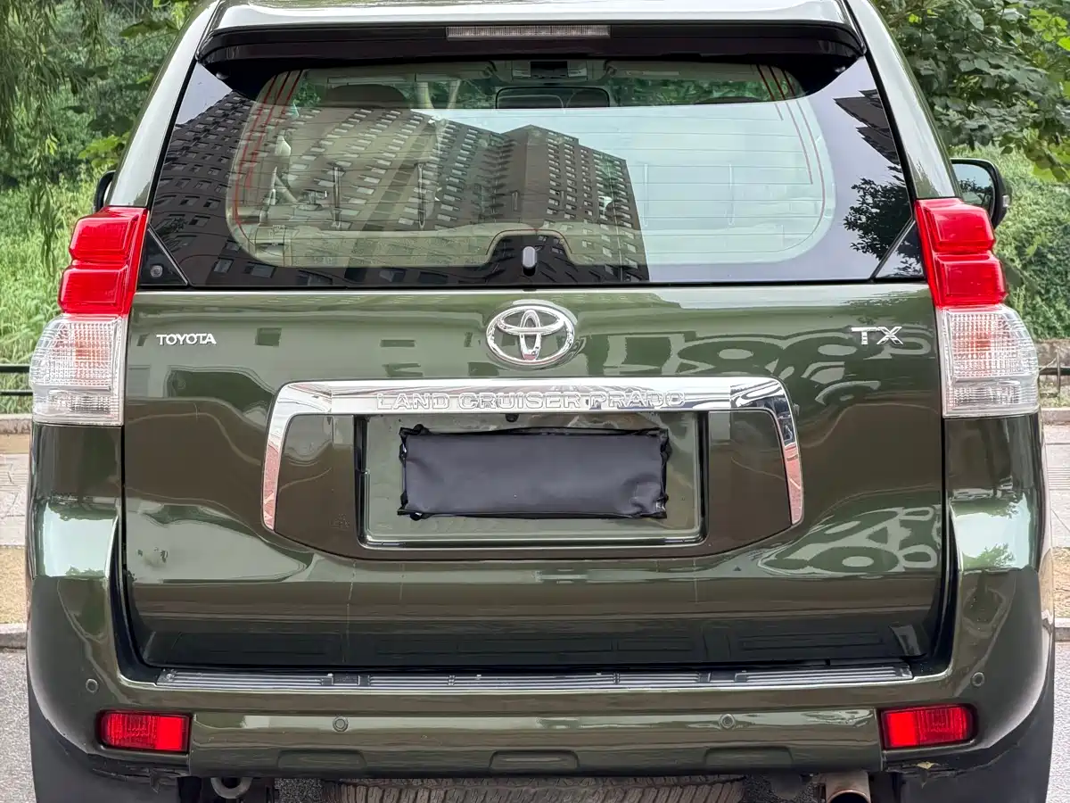 Toyota Prado (Import) 2010 2.7L Automatic Standard фото 5