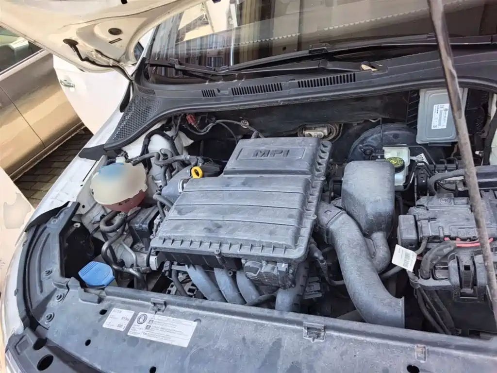Škoda Rapid 2016 1.6L Automatic Forward Edition фото 20
