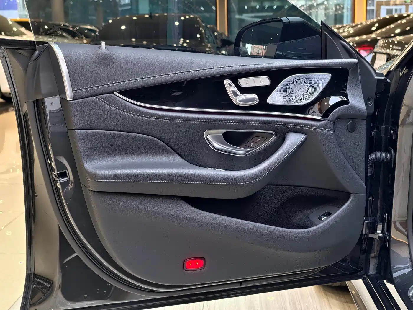 MERCEDES-BENZ AMG GT