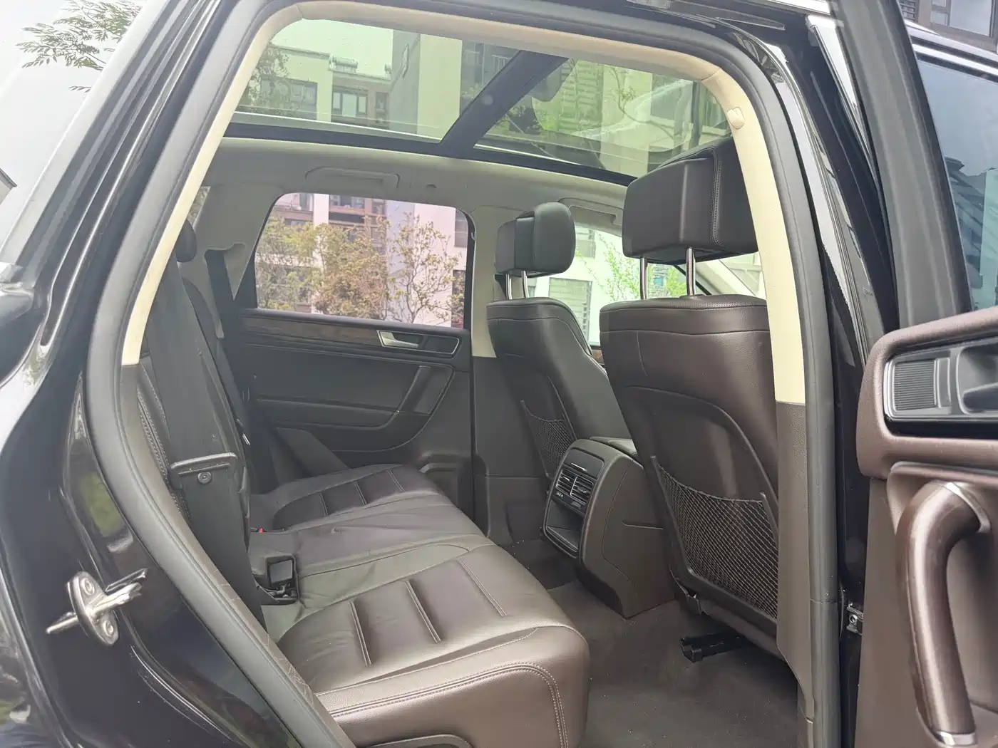 Volkswagen Touareg 2017 3.0TSI Explorer Edition фото 19