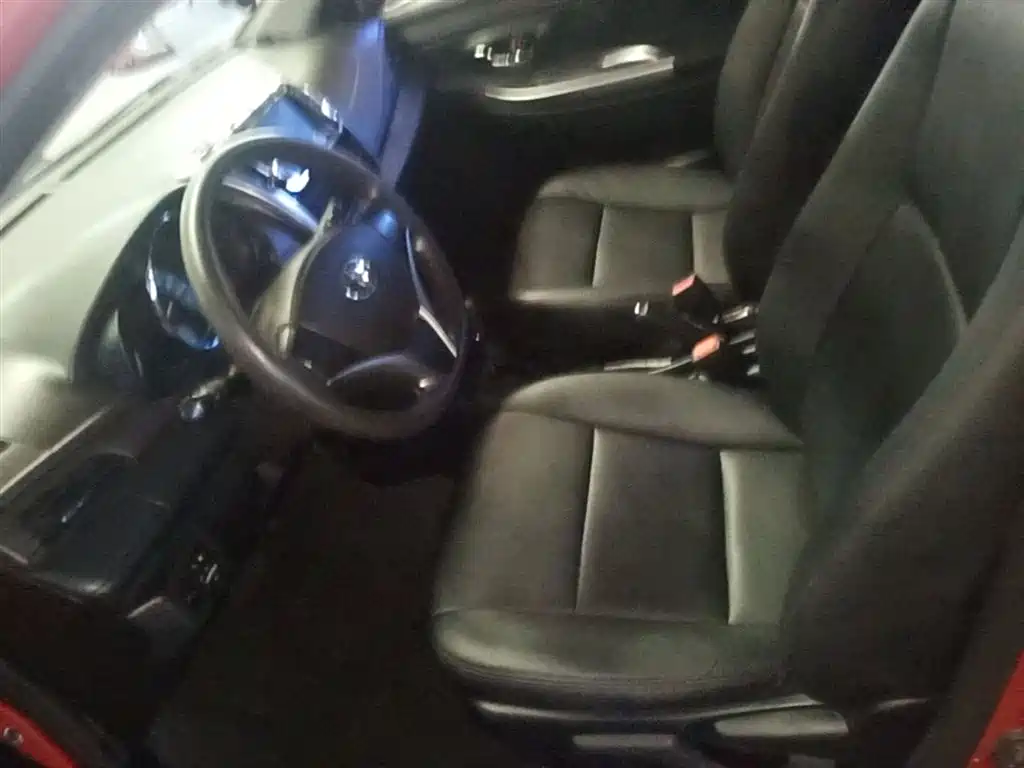 Toyota YARiS L Zhi Xuan 2015 1.5E Auto Charming Edition фото 15