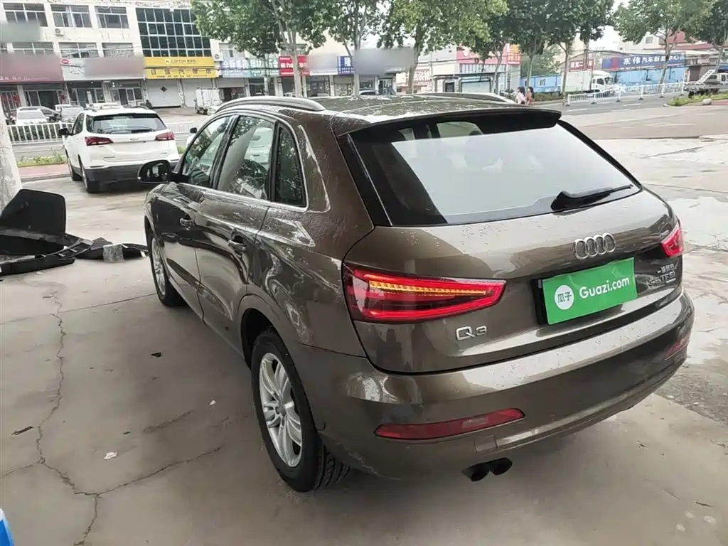 Audi Q3 2015 35 TFSI quattro Technology фото 5