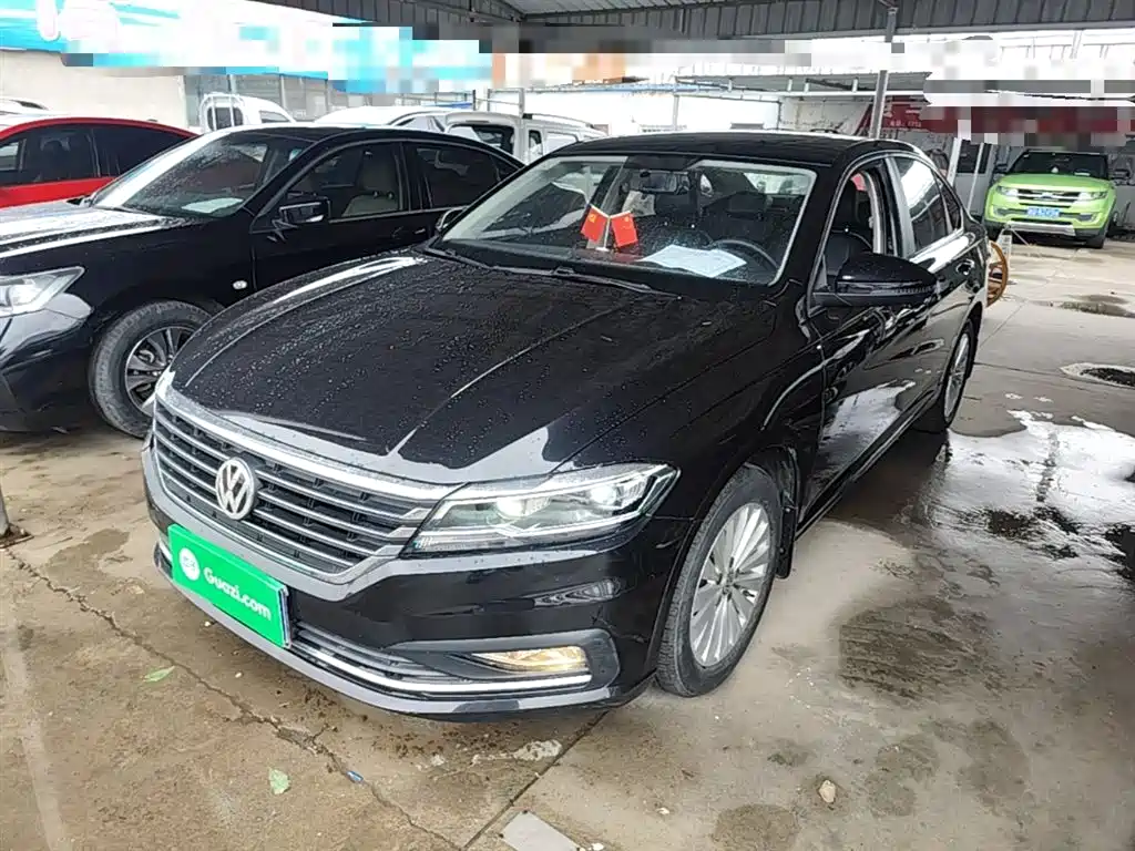 Volkswagen Lavida 2019 1.5L Automatic Comfort Edition China VI фото 2