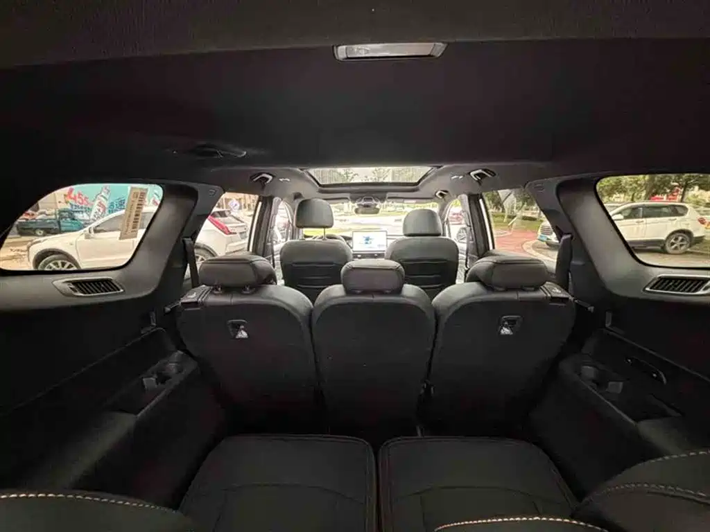 Geely Haoyue L 2025 2024 Model 2.0T DCT Premium