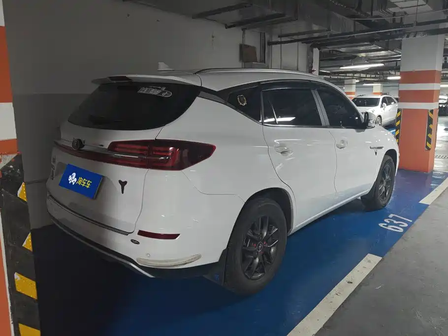 BYD Song 2021 2021 Classic Edition 1.5T Manual Luxury