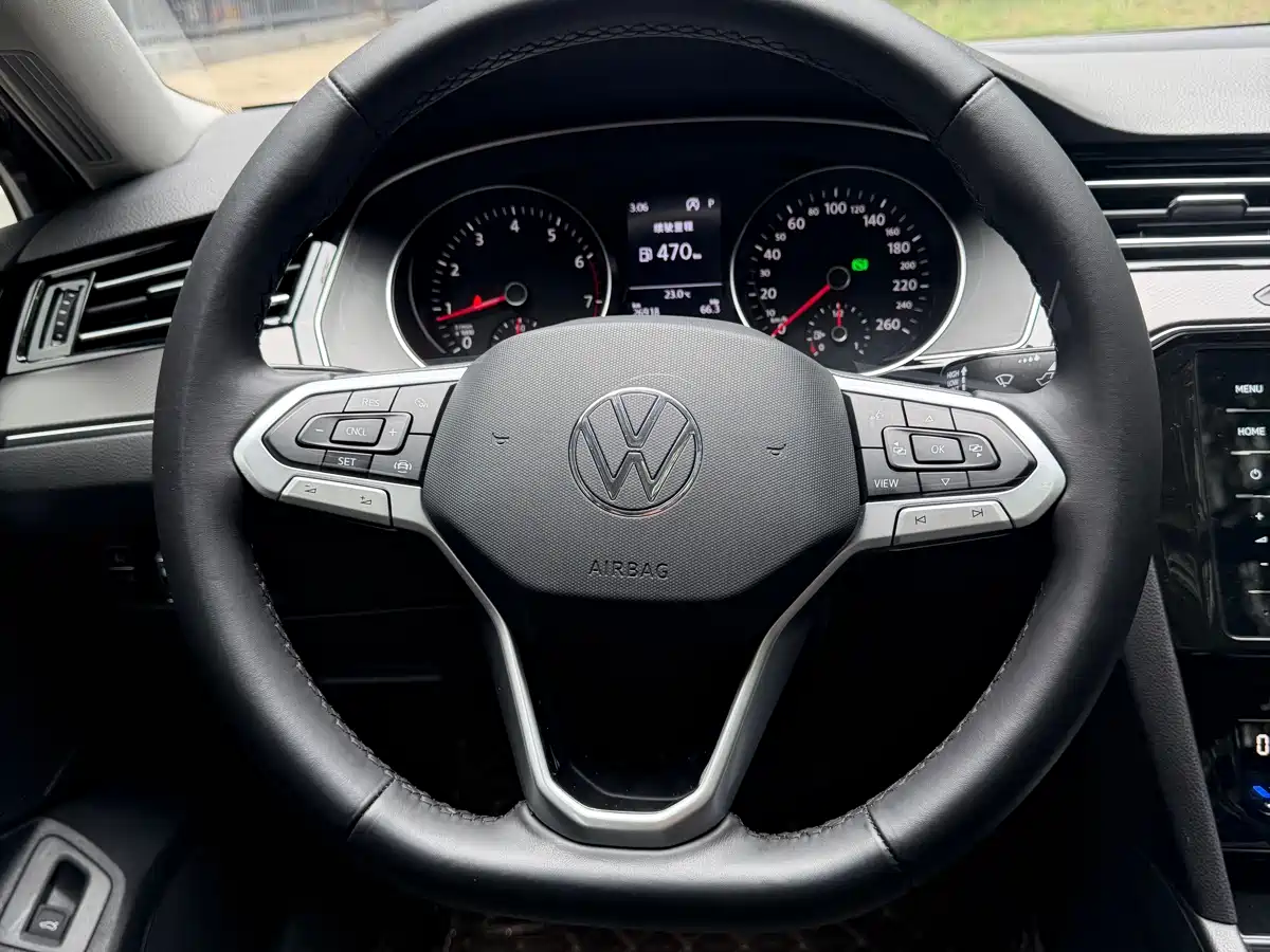 Volkswagen Magotan 2020 330TSI DSG Leading фото 6