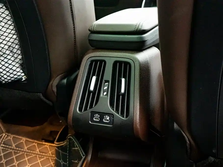 BMW X1 2023 sDrive25Li X Design Package фото 17