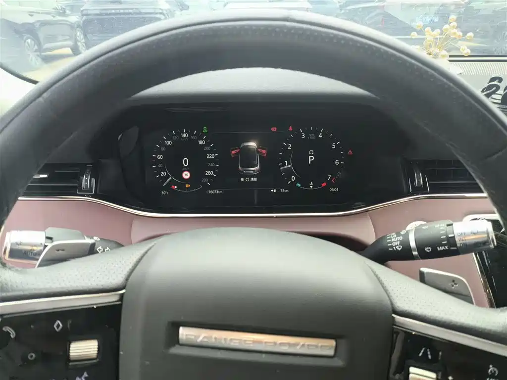 Land Rover Range Rover Evoque 2022 Facelift Range Rover Evoque L 249PS R-Dynamic Luxury фото 8
