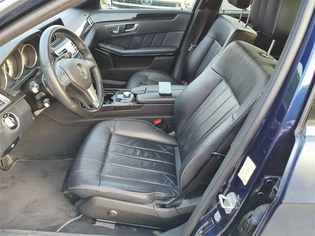 Mercedes-Benz E-Class 2015 E 320 L Sport фото 15