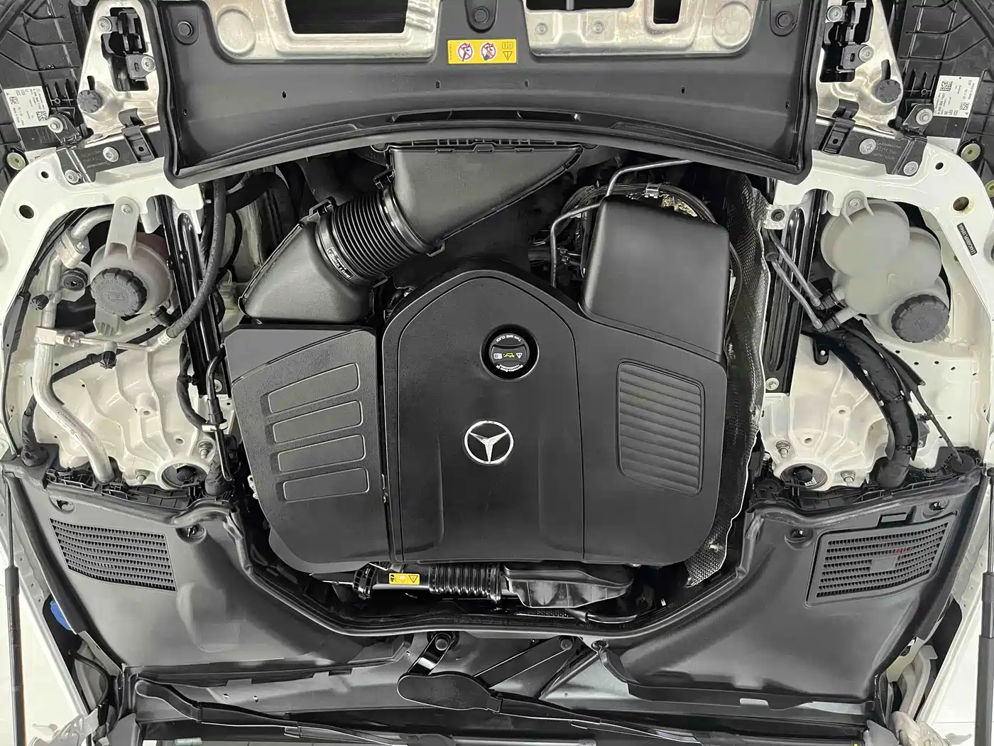 Mercedes-Benz C-Class 2023 C 200 L Sport фото 25