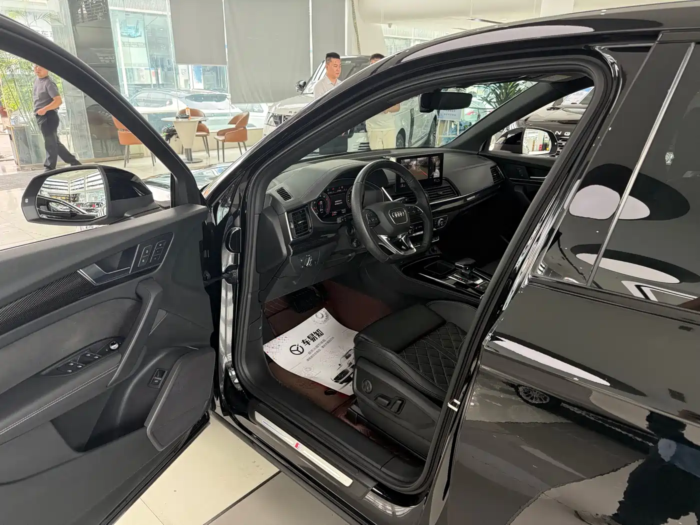 Audi Q5L Sportback 2022 40 TFSI Luxury фото 4