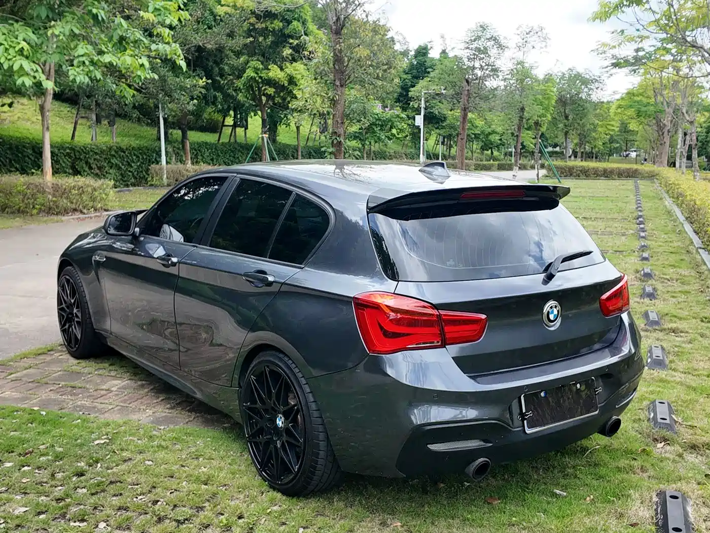 BMW 1 Series (Import) 2012 118i Sport фото 33