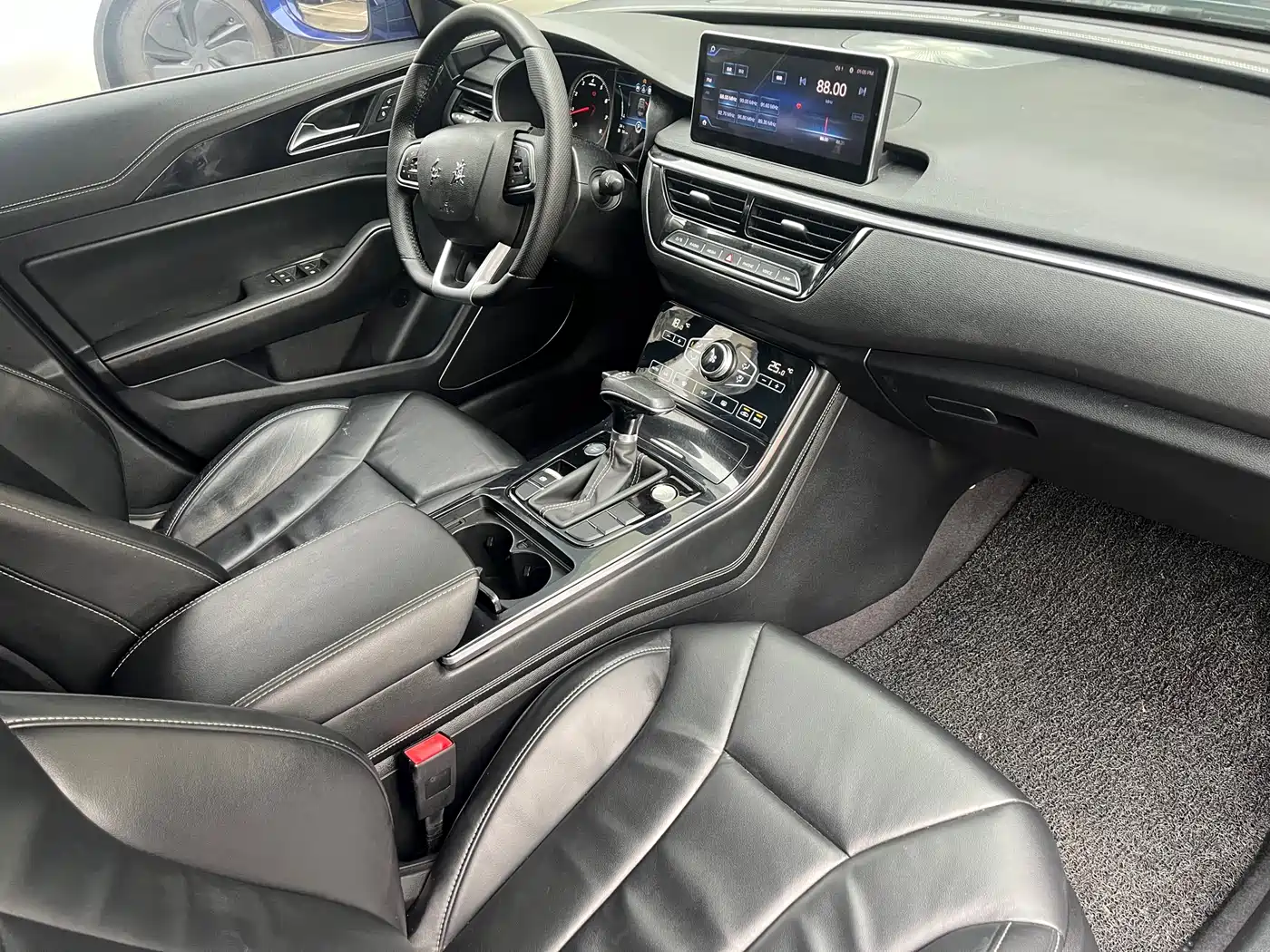 Hongqi H5 2019 30TD Style Edition фото 4