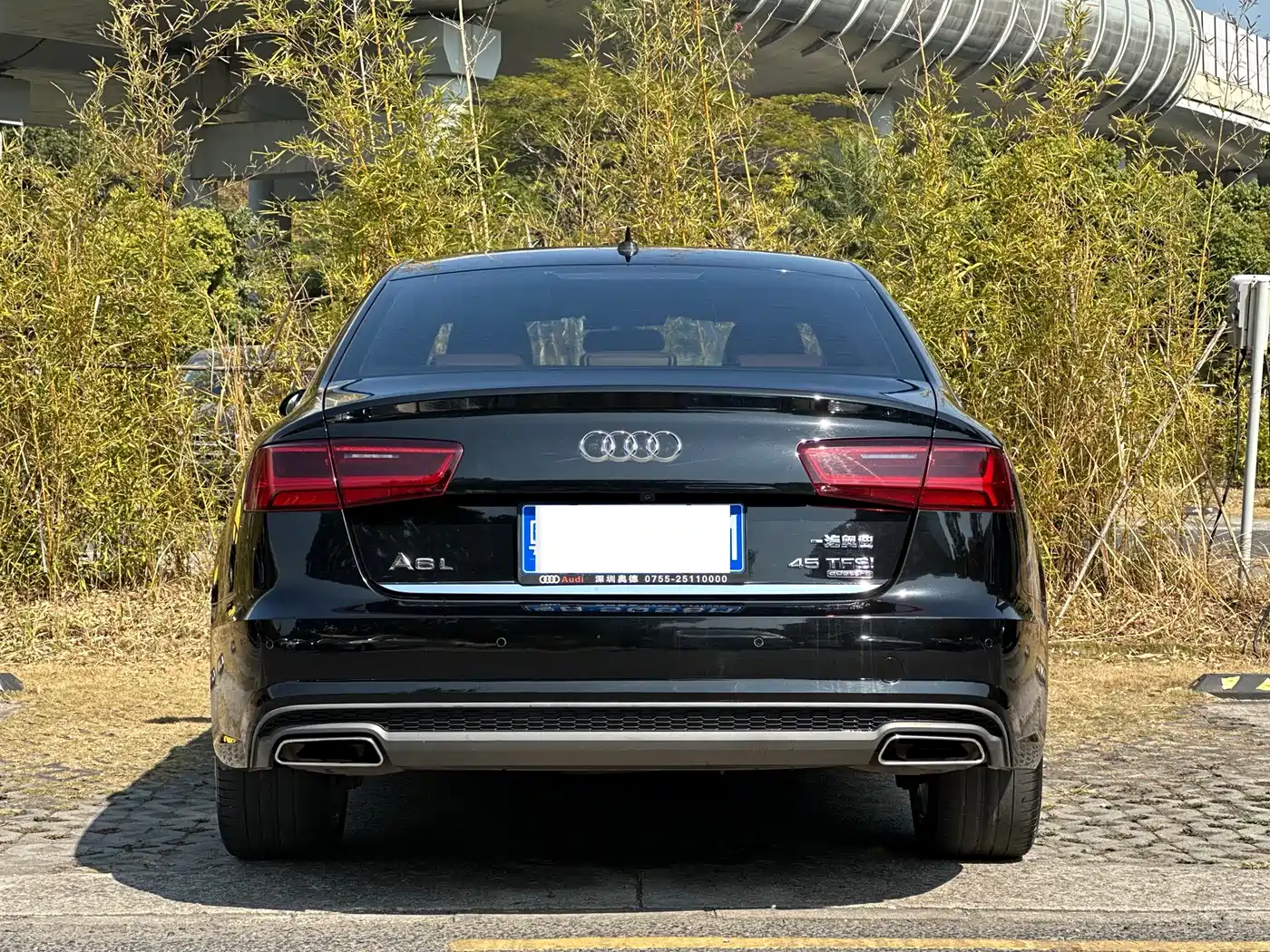 Audi A6L 2018 30th Anniversary 45 TFSI quattro Sport фото 5