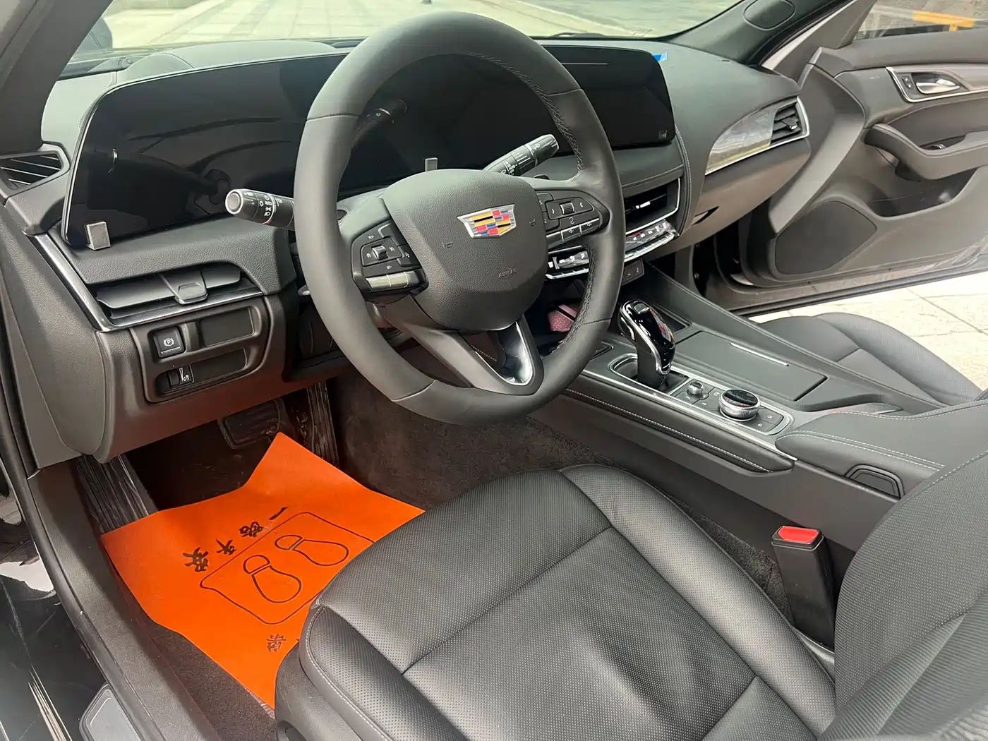 Cadillac CT5 2024 28T Luxury Model Pro фото 9