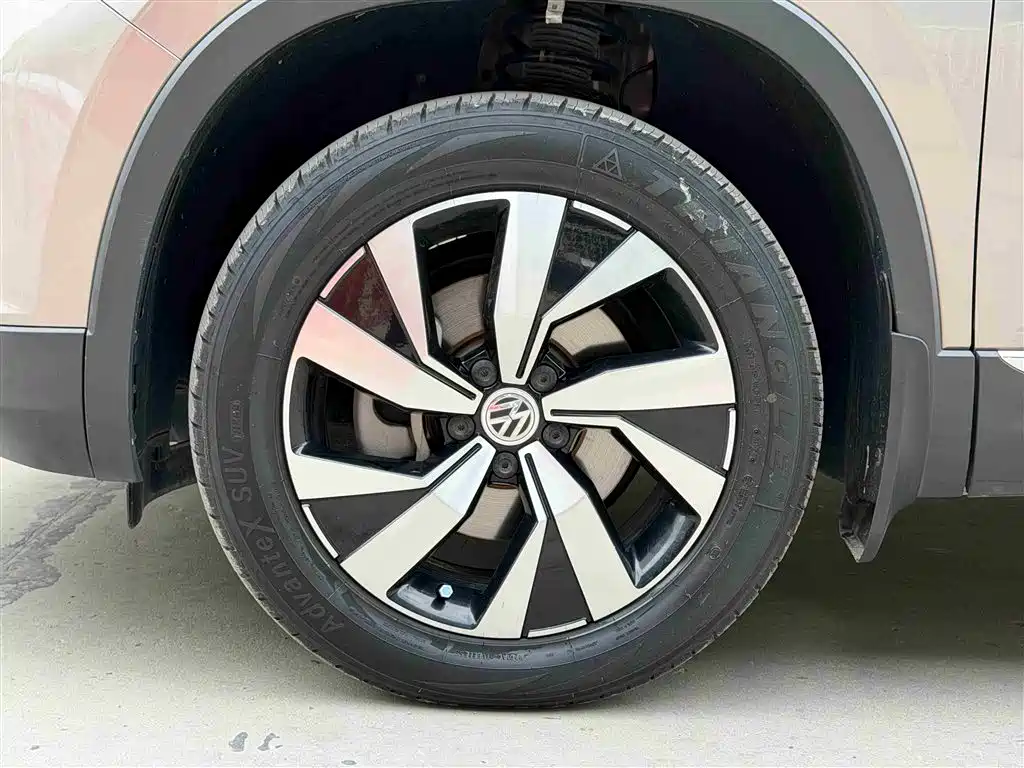 Volkswagen Tayron 2019 330TSI 4WD Luxury China VI фото 14