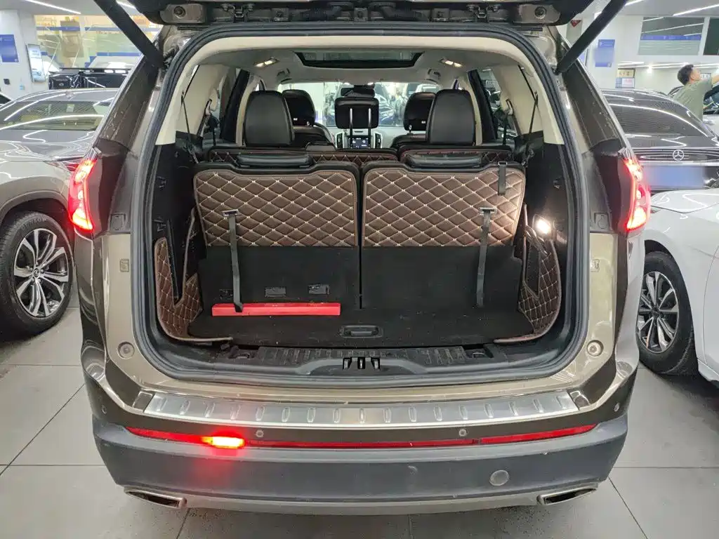 Ford Edge 2018 2016 EcoBoost 245 2WD Luxury 7-Seater