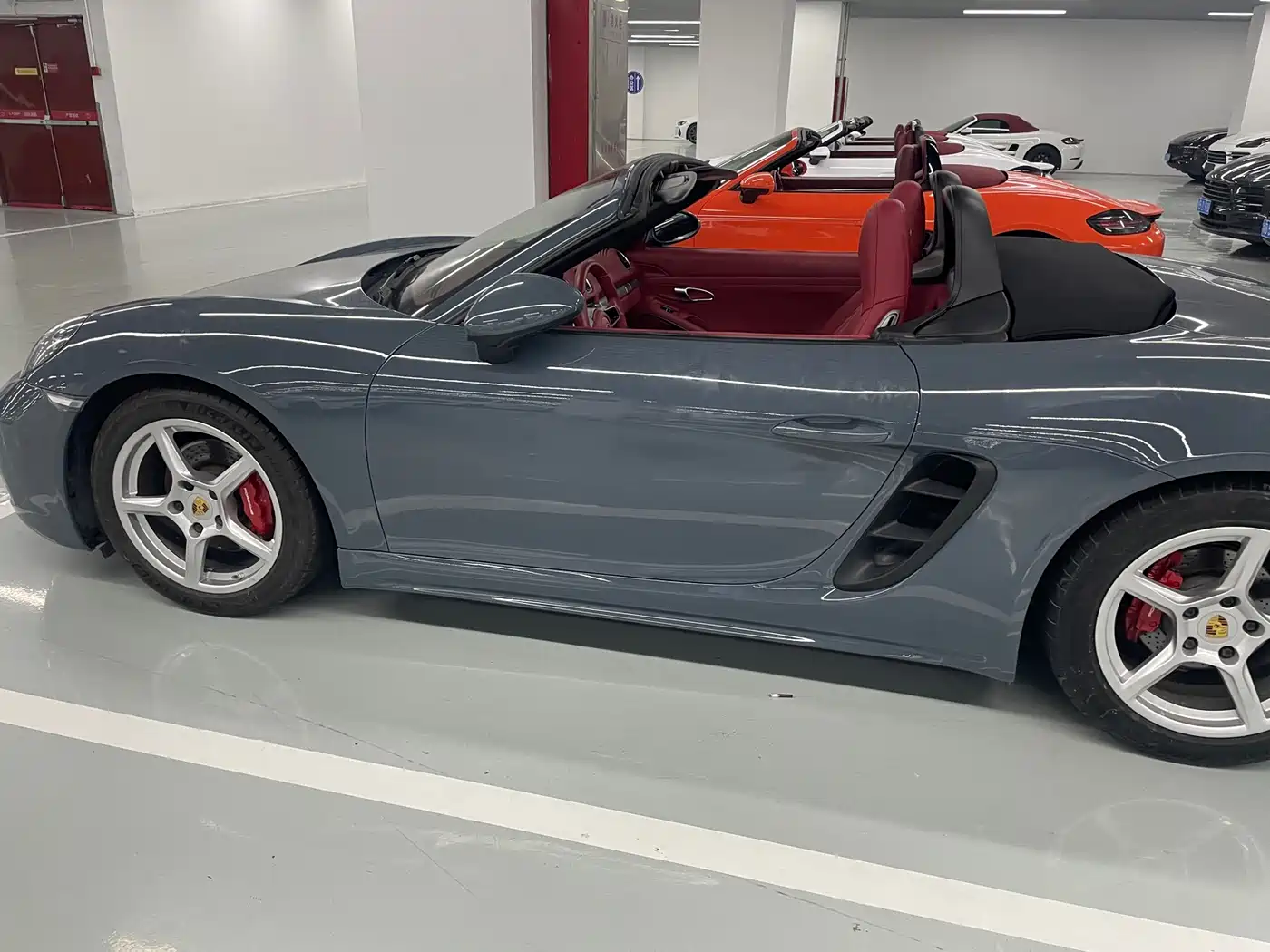 Porsche 718 2016 Boxster 2.0T фото 11