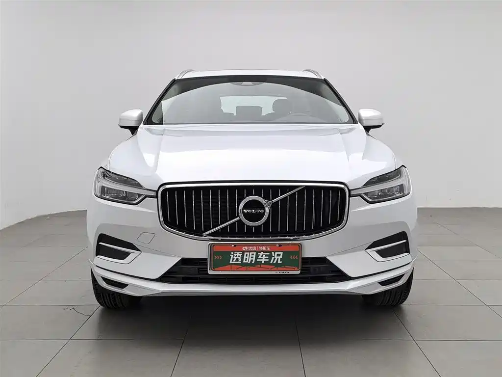 Volvo XC60 2020 T5 4WD Intelligent Comfort Luxury Edition фото 3