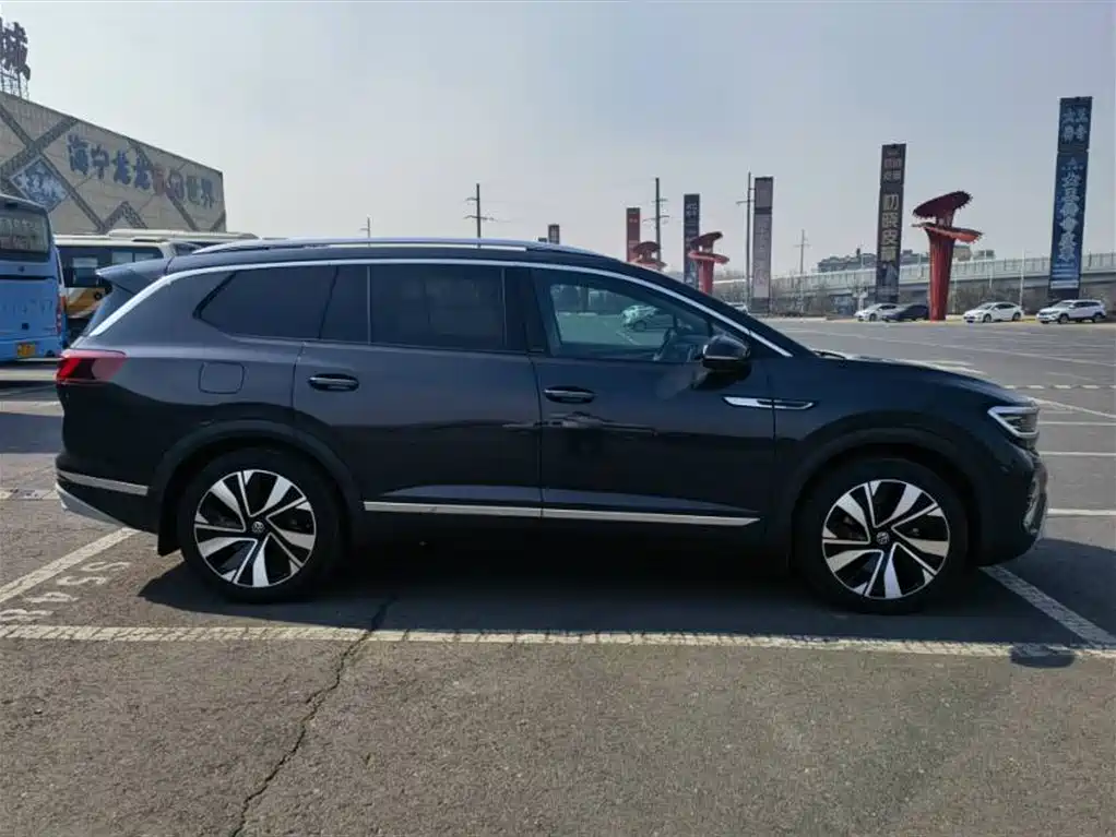 Volkswagen Talagon 2024 380TSI 4WD Luxury Premium Pro Shared Edition 6-Seater фото 5