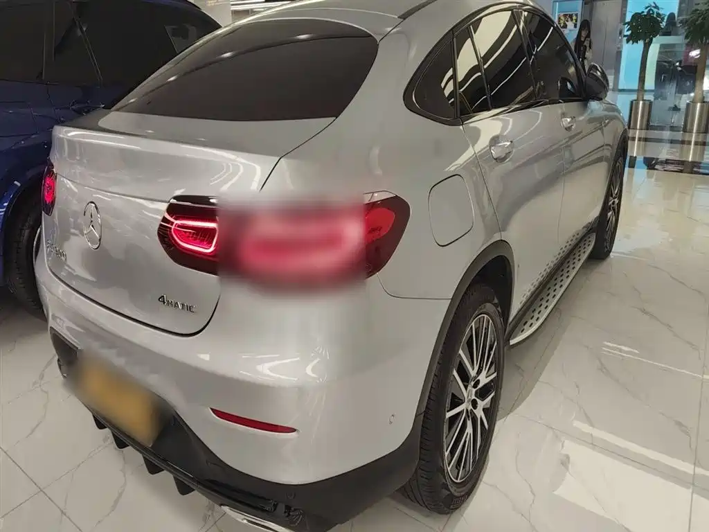 Mercedes-Benz GLC Coupe 2021 GLC 300 4MATIC Coupe SUV фото 5
