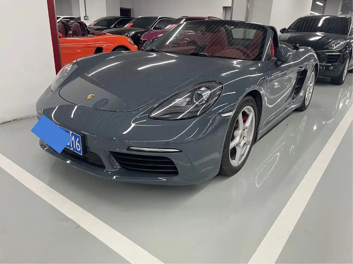 Porsche 718 2016 Boxster 2.0T