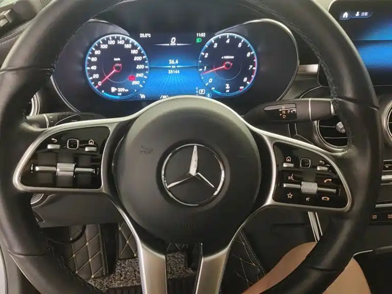 Mercedes-Benz GLC Coupe 2021 GLC 300 4MATIC Coupe SUV фото 7