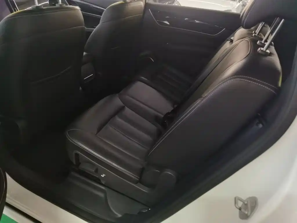 BYD Song MAX 2017 2017 1.5T Auto Smart Connect Premium 7-seater