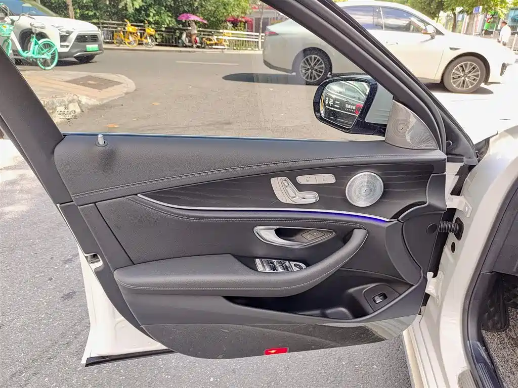 Mercedes-Benz E-Class 2020 Facelift E 300 L Sport Fashion фото 6