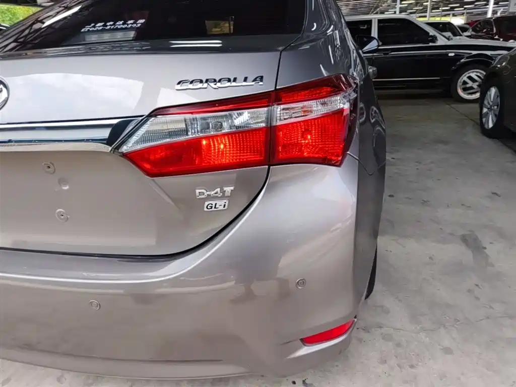Toyota Corolla 2017 Facelift 1.2T S-CVT GL-i фото 8