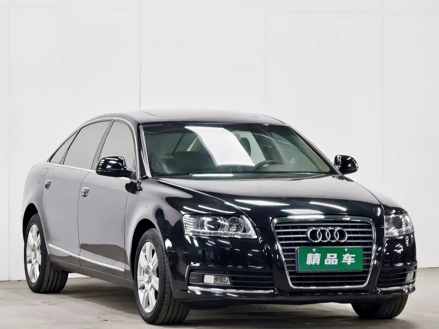 Audi A6L 2011 Model 2.4L Comfort фото 3