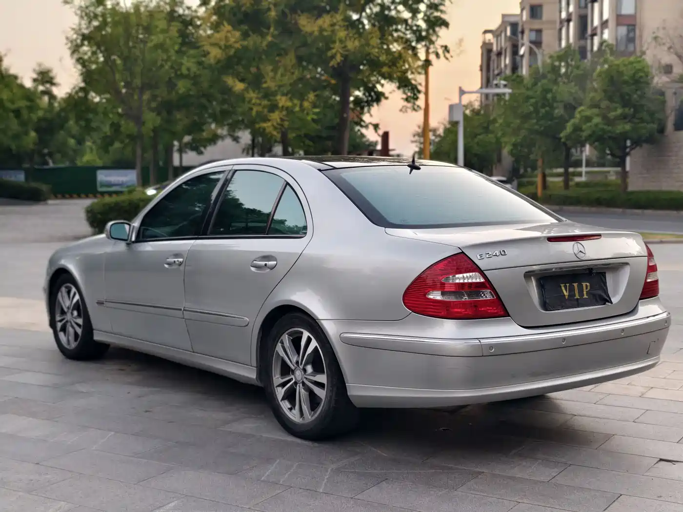 Mercedes-Benz E-Class (Import) 2004 E 240 фото 10