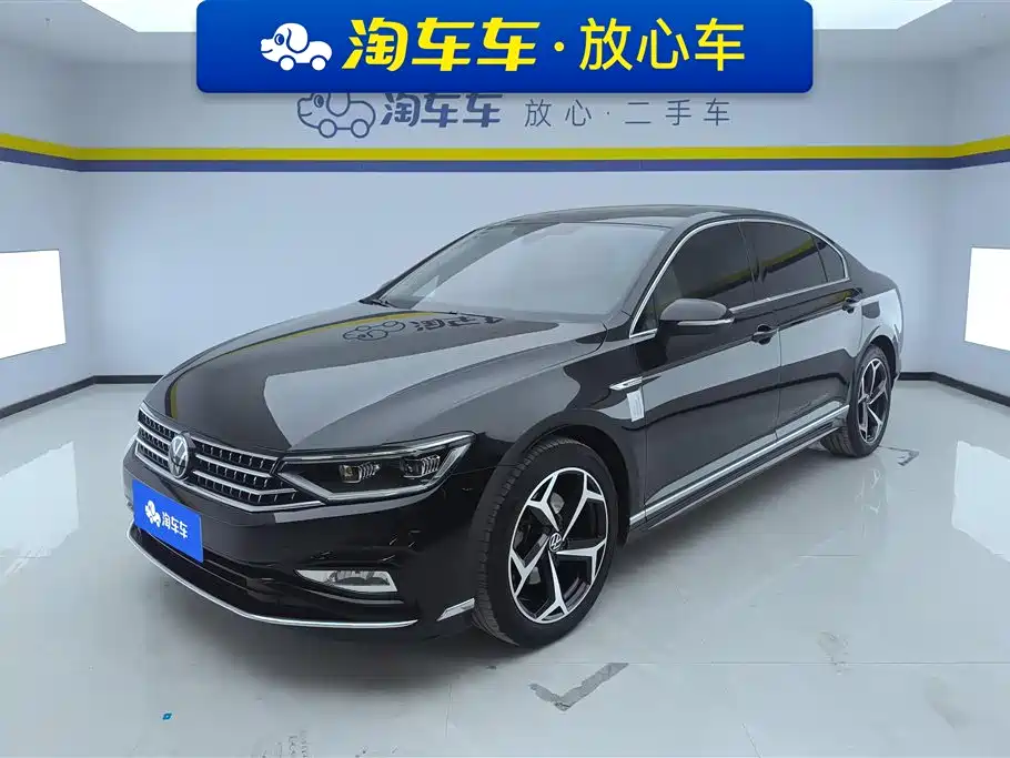 Volkswagen Magotan 2023 Model 2 Million Commemorative Edition 330TSI DSG Luxury