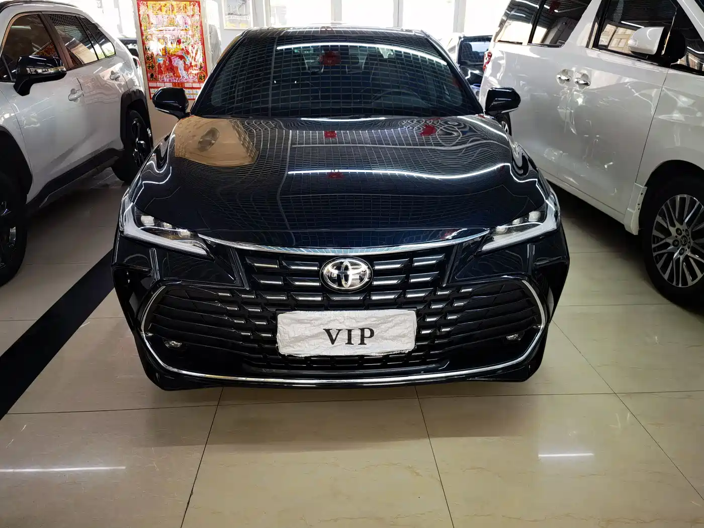Toyota Avalon 2022 2.0L Luxury Edition фото 2