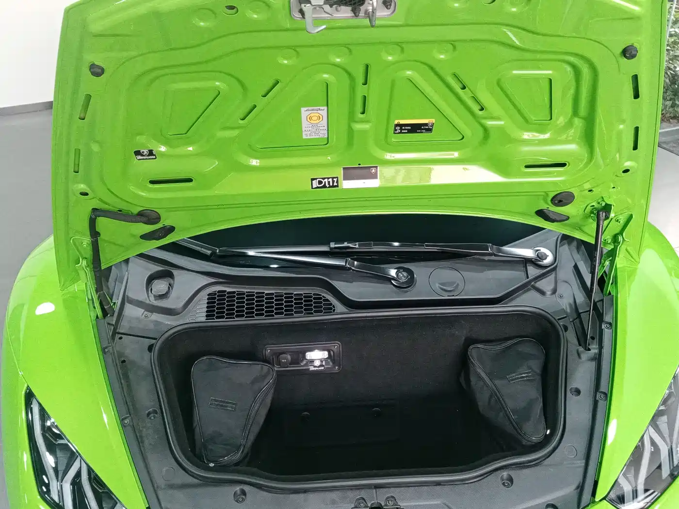 LAMBORGHINI HURACÁN