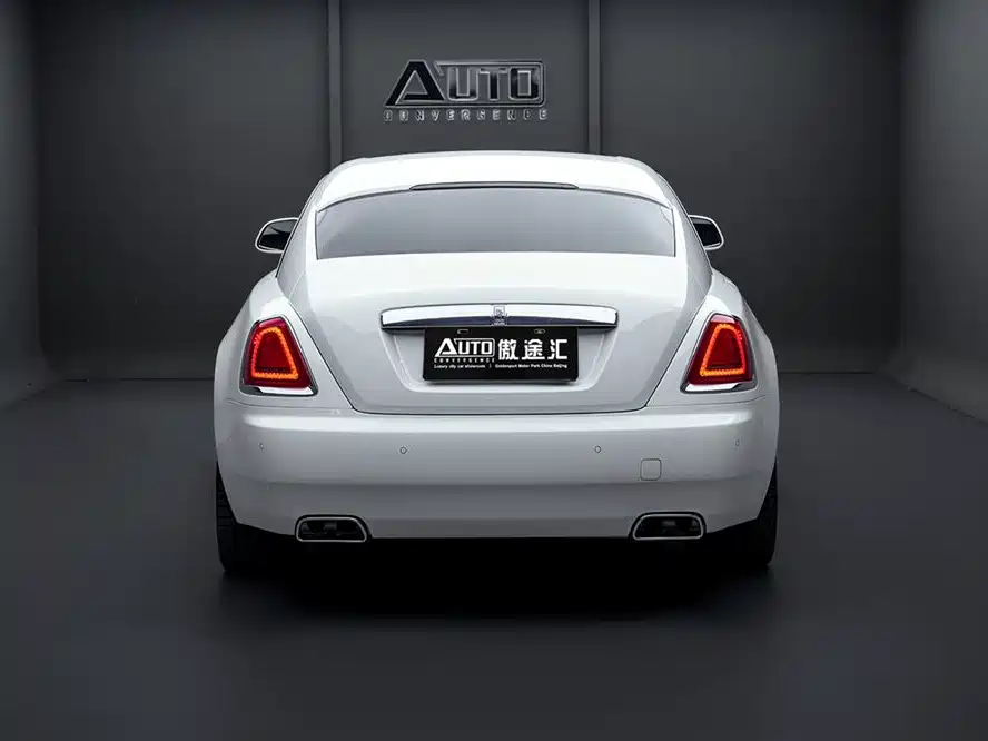 Rolls-Royce Wraith 2018 6.6T Standard фото 4
