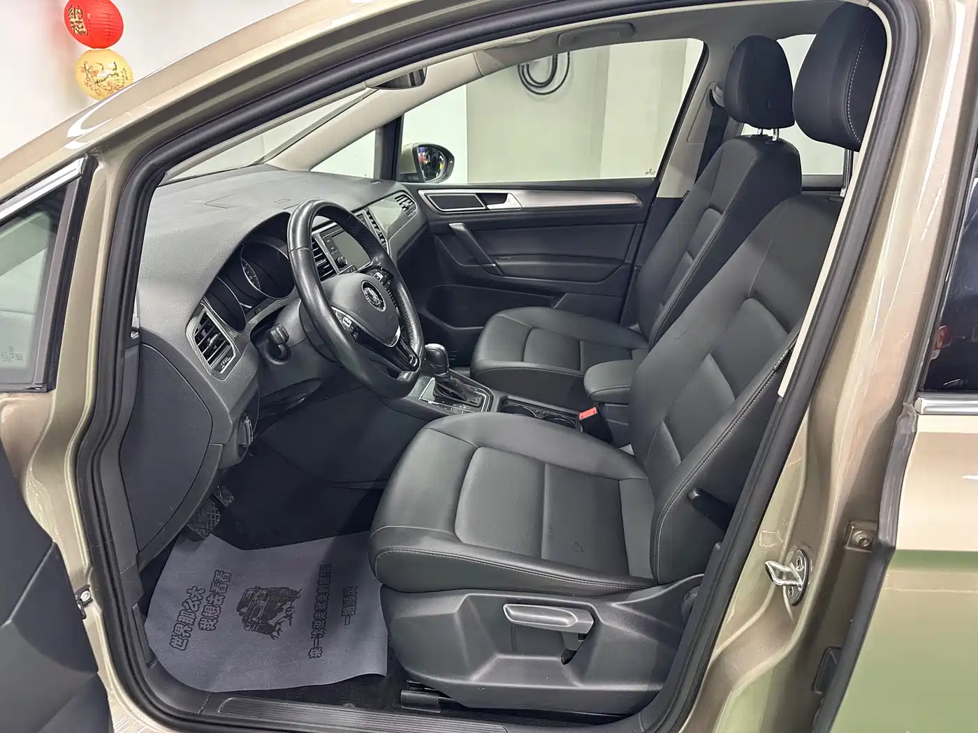 Volkswagen Golf Sportsvan 2019 280TSI Auto Watchman China VI фото 8