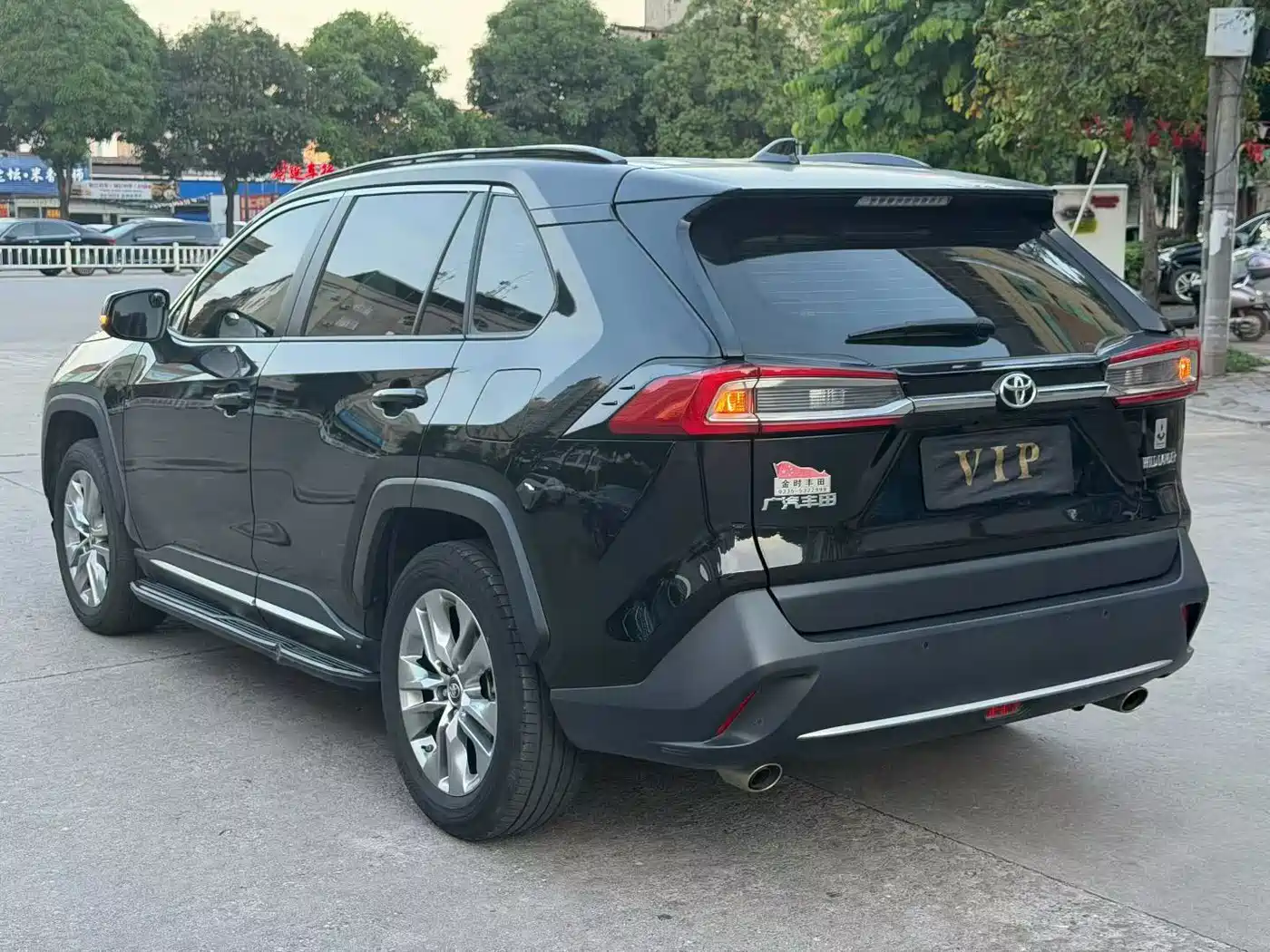 Toyota Wildlander 2021 2.0L CVT 2WD Luxury Edition фото 5
