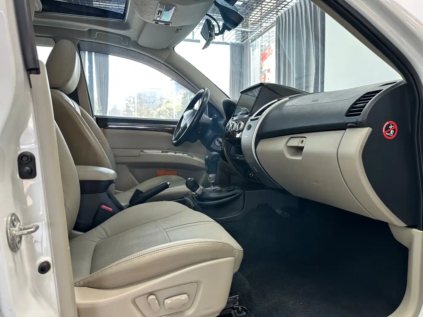 Mitsubishi Pajero Sport 2013 3.0L Automatic 4WD Flagship фото 28