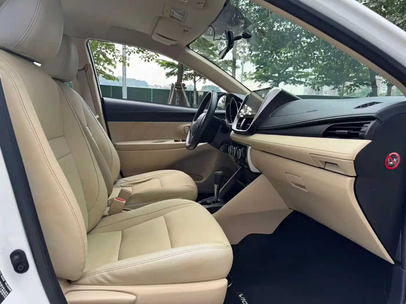 Toyota Levin 2019 Dual Engine 1.8H E-CVT Luxury Edition China V фото 6