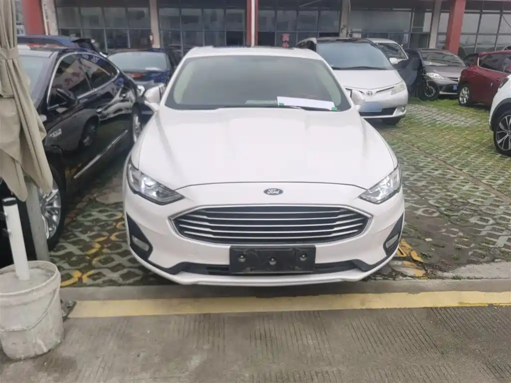FORD MONDEO