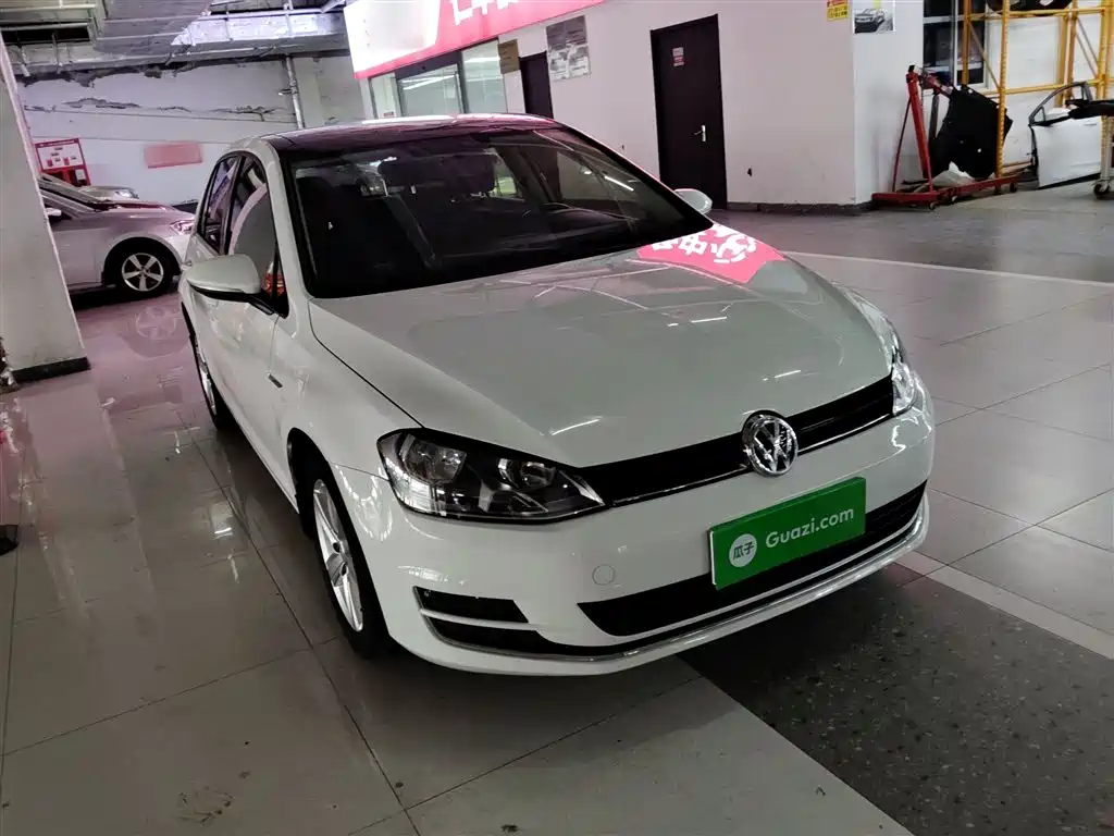 Volkswagen Golf 2015 1.4TSI Automatic Comfort фото 4