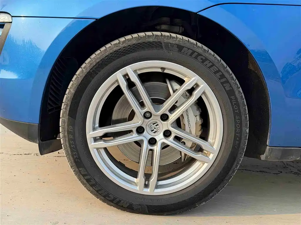 Porsche Macan 2017 Macan S 3.0T фото 15