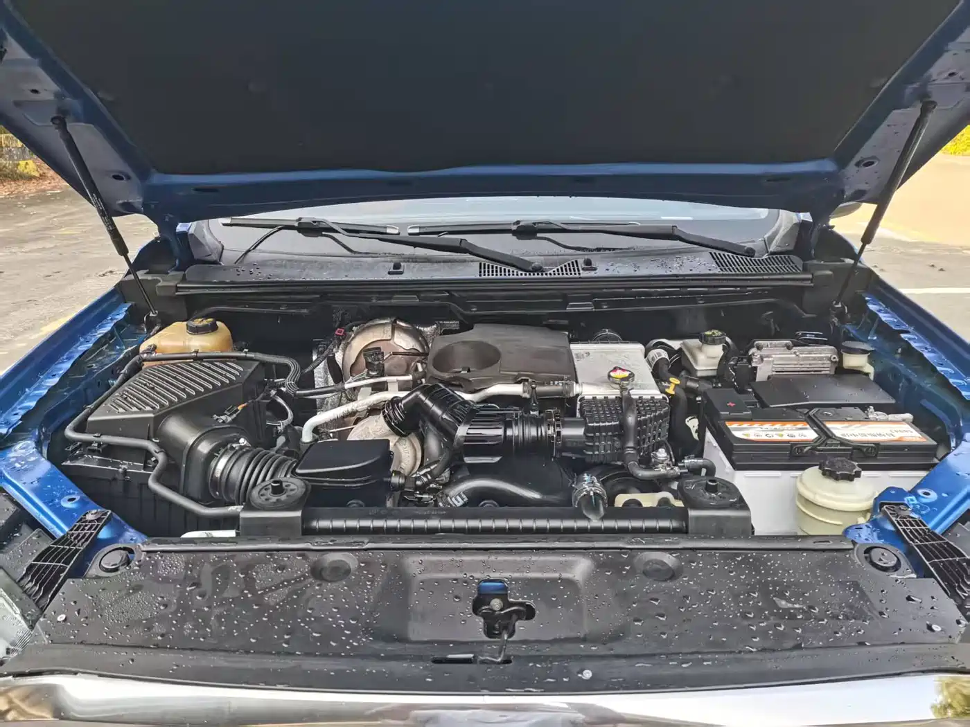 SAIC MAXUS CHASE T70