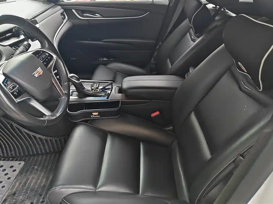 Cadillac XTS 2018 28T Technology фото 9