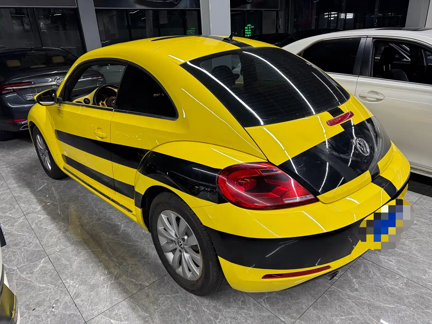 Volkswagen Beetle 2015 180TSI фото 8