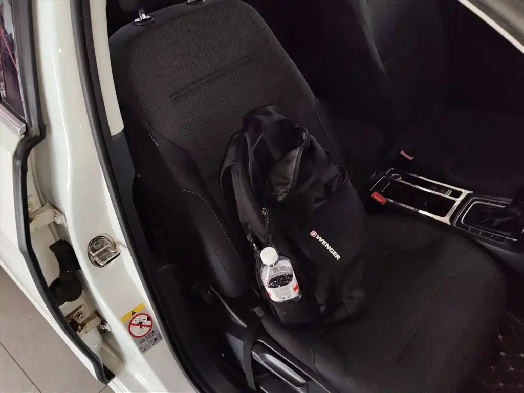 Volkswagen Golf 2015 1.4TSI Automatic Comfort фото 25